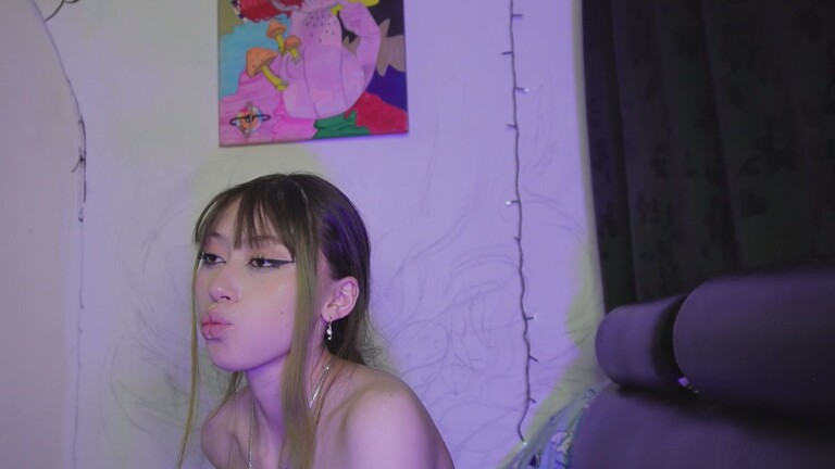 namismith18's Streamate show and profile