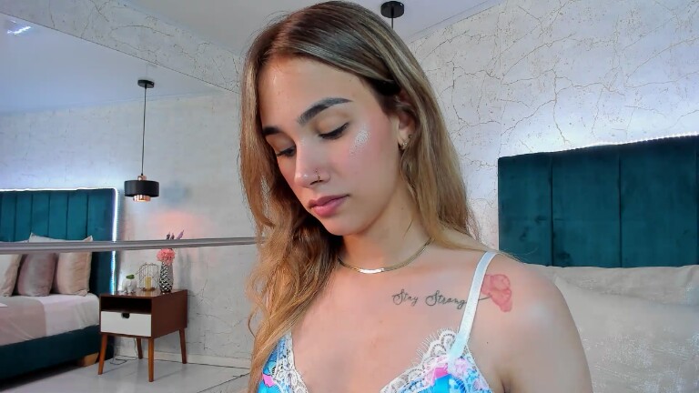 AdeleAnderson's Streamate show and profile