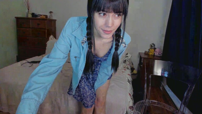 Lunasha's Streamate show and profile