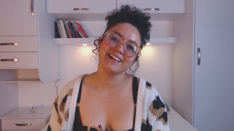 MartinaRuis's Streamate show and profile