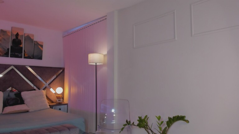 EmmaVloss's Streamate show and profile