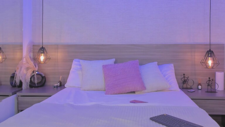 Emily_Marlow's Streamate show and profile