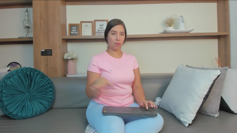 Adharagibson's Streamate show and profile