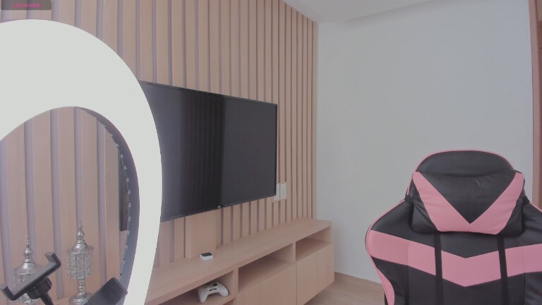 IrinaSilver's Streamate show and profile