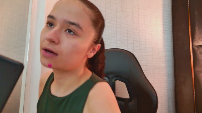 AmeliaSmithh's Streamate show and profile