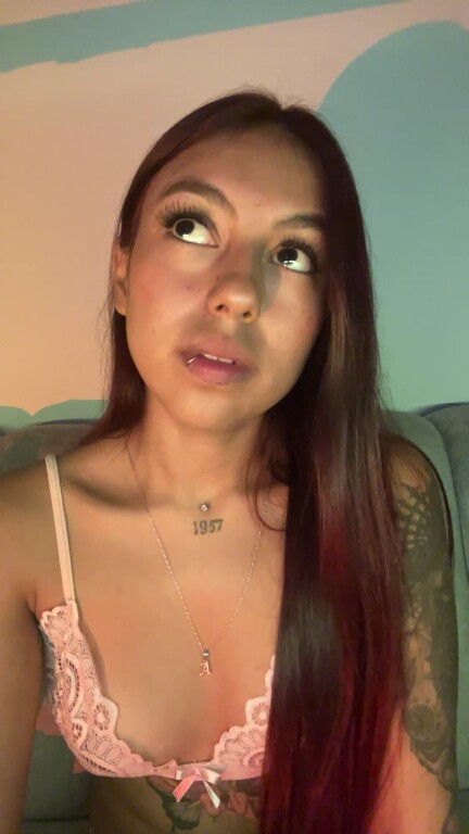 Maia_walker's Streamate show and profile