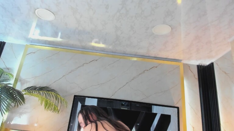 VictoriaKyros's Streamate show and profile