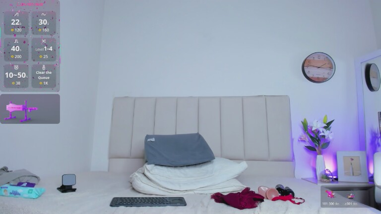 VioletPearsson's Streamate show and profile