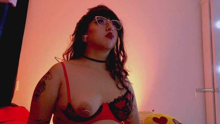 piaf_cute's Streamate show and profile