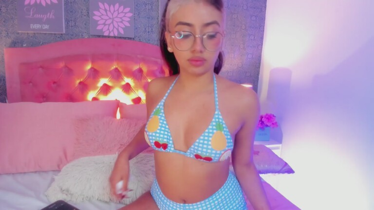 AbyLanner's Streamate show and profile