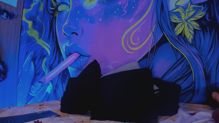 Emiilycollins18's Streamate show and profile