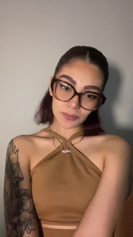 BrianaWells's Streamate show and profile