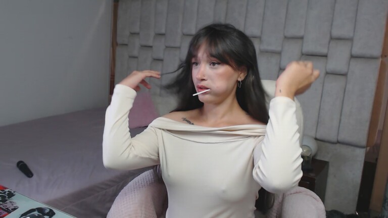 DulceCloe's Streamate show and profile