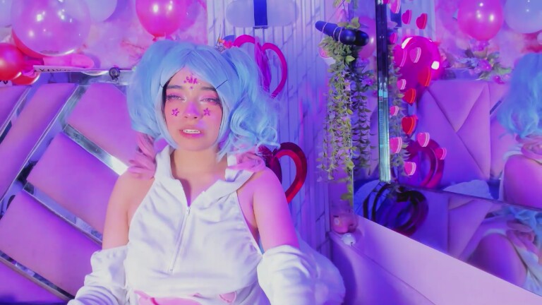 AkaneHikari's Streamate show and profile