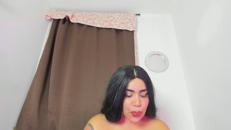 Nyagasai's Streamate show and profile