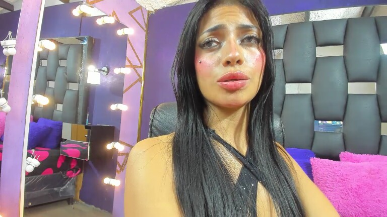 EMYCLARK's Streamate show and profile