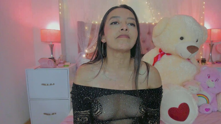 AlexandraWinterr's Streamate show and profile