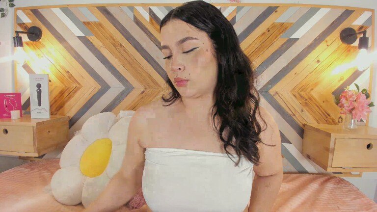 ZairaCleef's Streamate show and profile