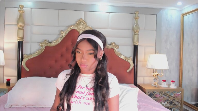 EmilyWeston's Streamate show and profile