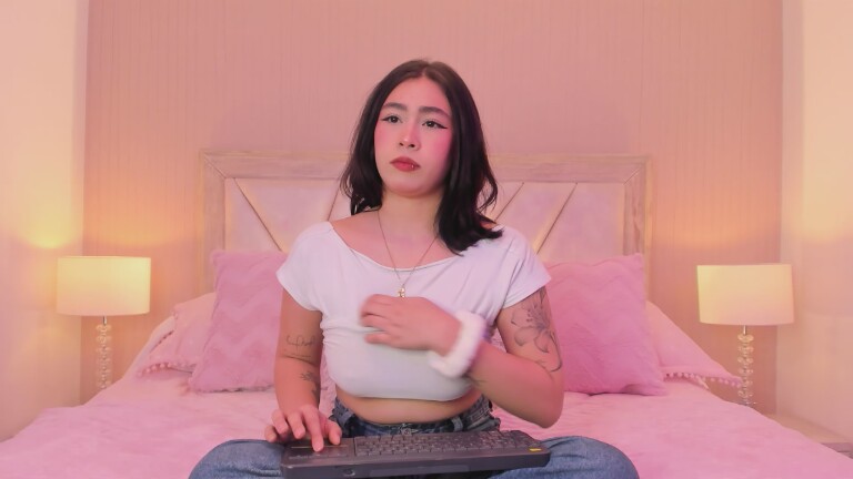 SophiaColinns's Streamate show and profile