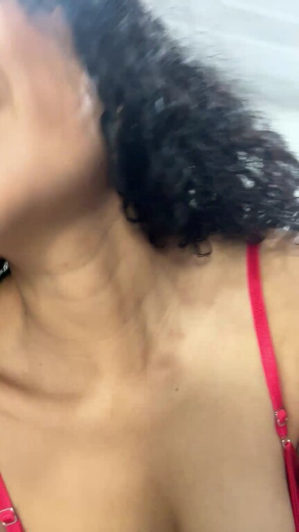 LauraJean's Streamate show and profile