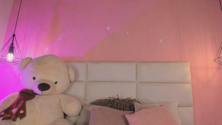 AdelleGrey's Streamate show and profile