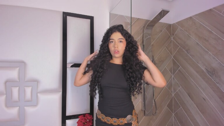 SalomeMachado's Streamate show and profile