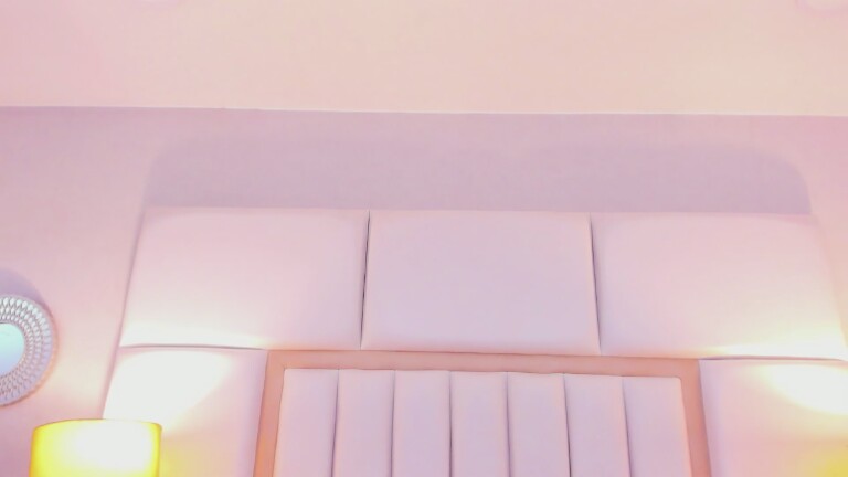 LaylaaDoll's Streamate show and profile