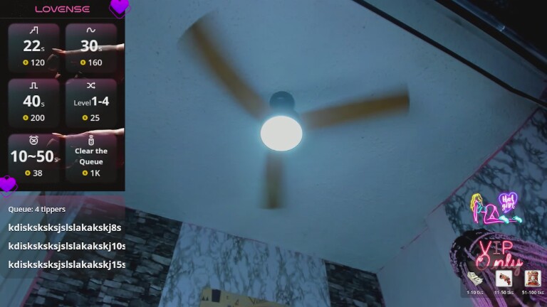 Queen_Cuarxooo's Streamate show and profile