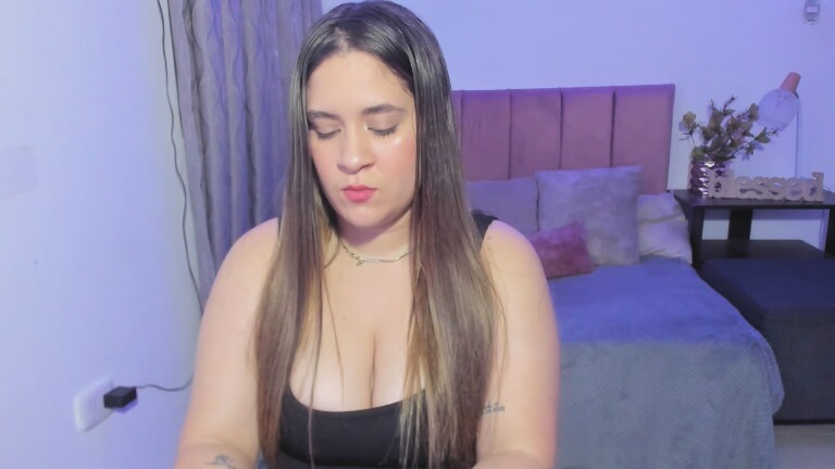 EmaBaaker's Streamate show and profile