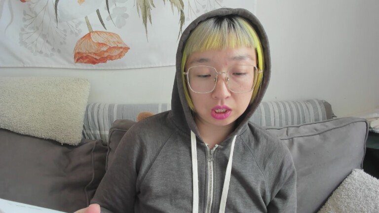 LuxGray's Streamate show and profile