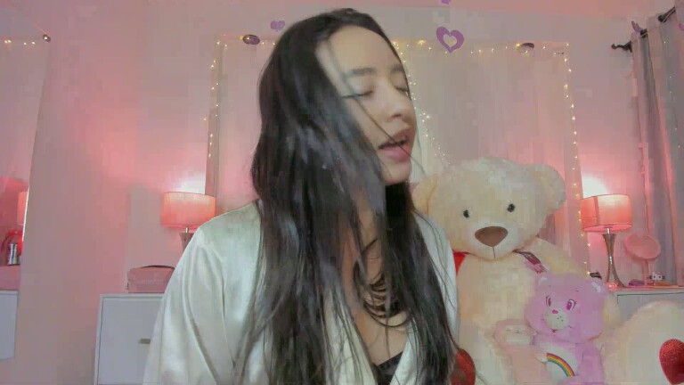 AlexandraWinterr's Streamate show and profile