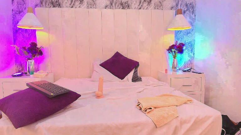 Miia_606's Streamate show and profile