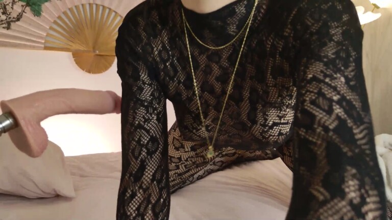 SweetSara33's Streamate show and profile