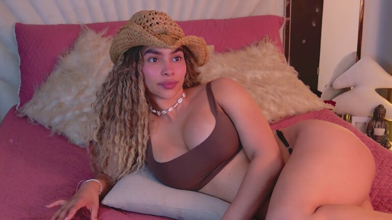 GingerPiiaf's Streamate show and profile