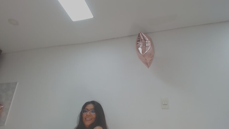 LunaDumont's Streamate show and profile