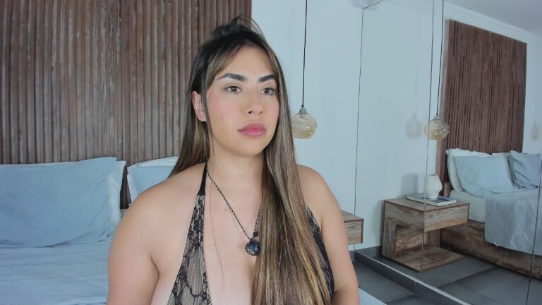 MaraMoore's Streamate show and profile