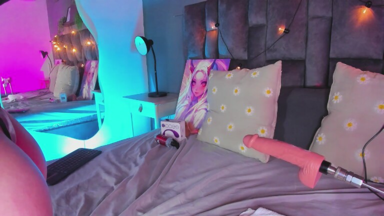 AmbarHiills's Streamate show and profile