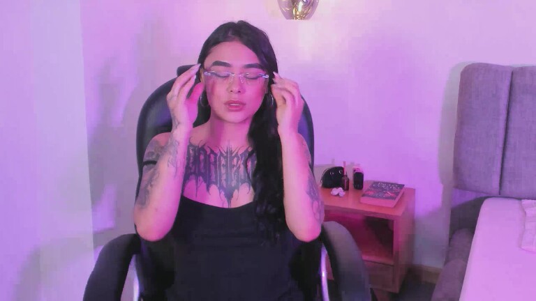 NyxSalem's Streamate show and profile