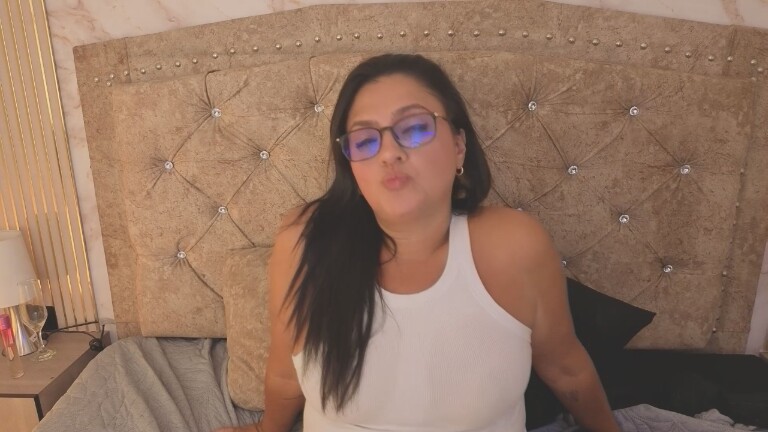 AndreaLopeez's Streamate show and profile