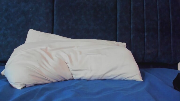 Sophiamiller18's Streamate show and profile